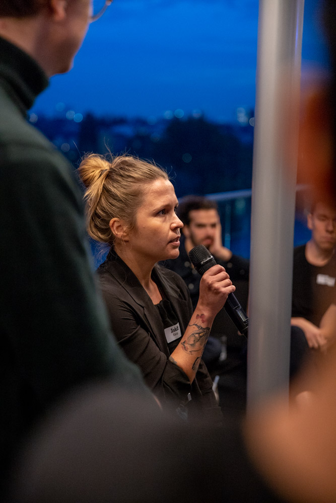 jara-lopez-ballonga-photography-berlin-event_startups_startup_Peter_Niederhauser_Carlo_Egle_Christopher_Kränzler_lengoo