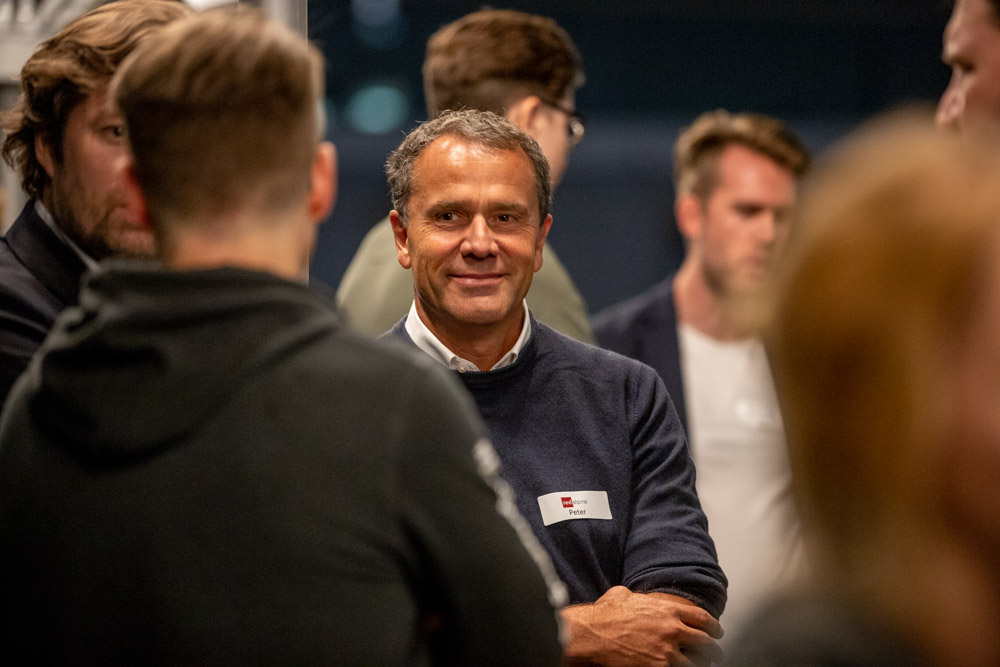 jara-lopez-ballonga-photography-berlin-event_startups_startup_Peter_Niederhauser_Carlo_Egle_Christopher_Kränzler_lengoo