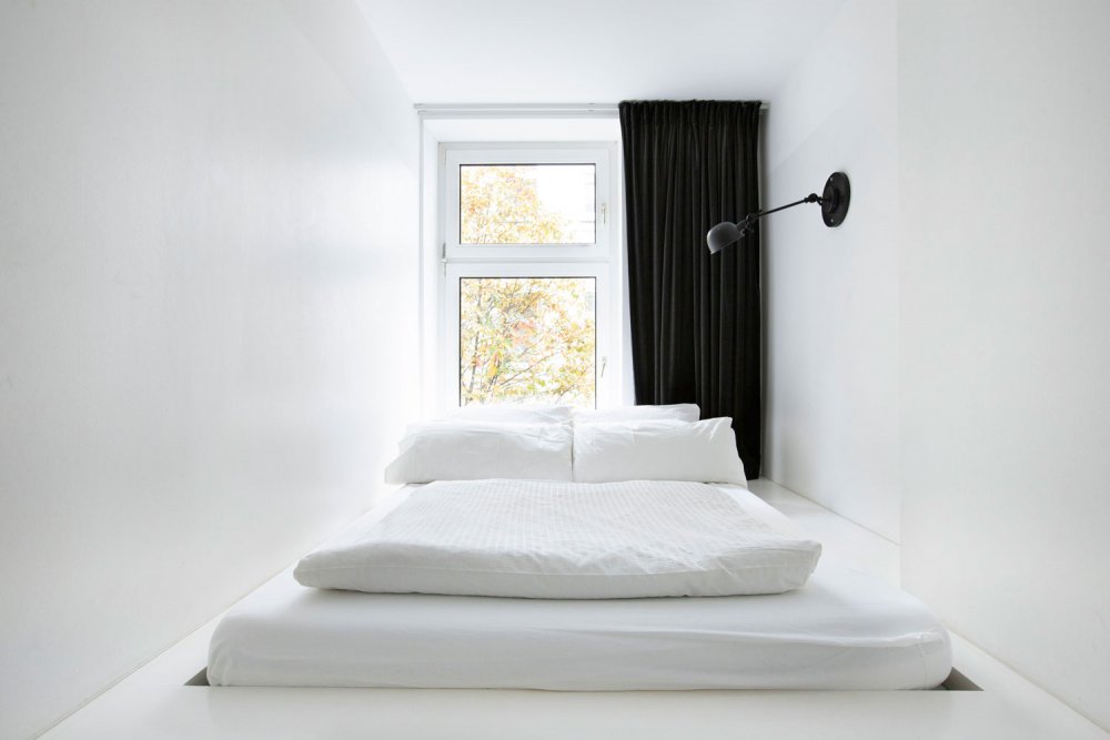 jara_lopez_ballonga-real-estate-photography-berlin-airbnb-bedroom