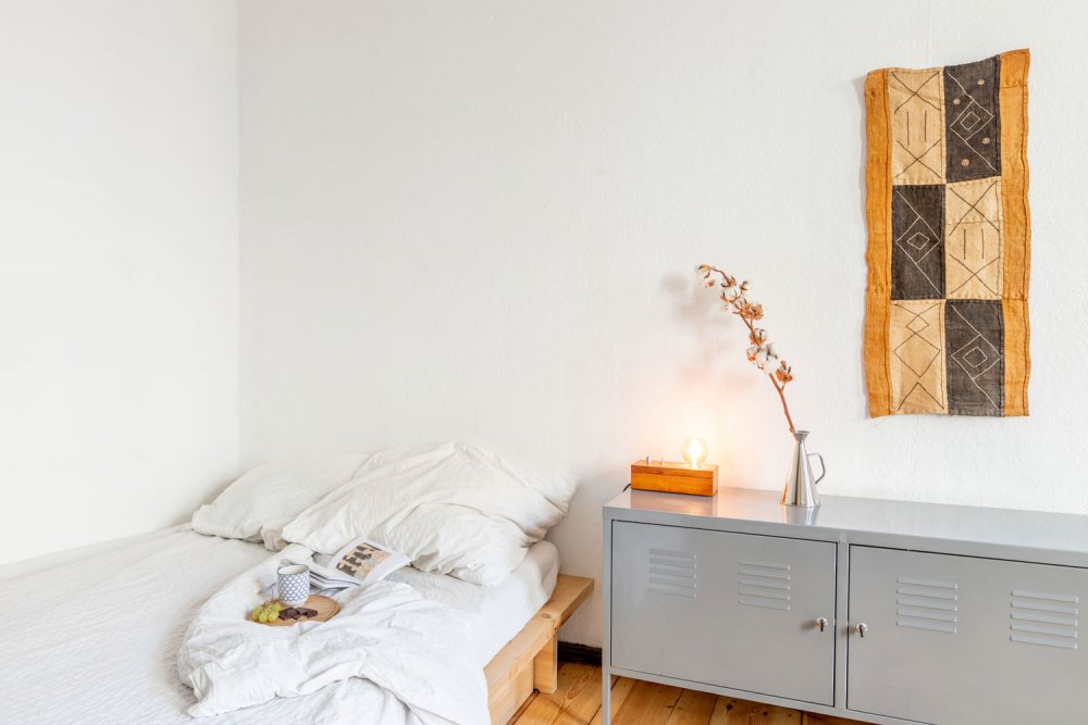 jara_lopez_ballonga-real-estate-photography-berlin-airbnb-bedroom